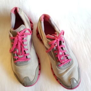 REEBOK | Zig Flow Running Shoes